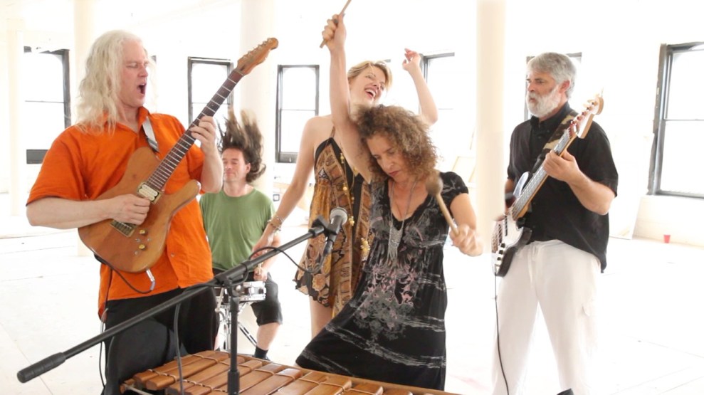 Timbila_BandShot_072110