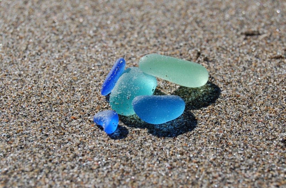 sea-glass-on-the-beach